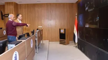 نائب محافظ دمياط يتابع تنفيذ قرار غلق المحال العامة بالمراكز والمدن